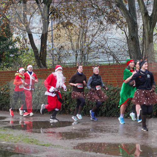 07.12.2025 - St. Pauli X-Mass-Run No. 15 Michael Burmester http://msf.ph/oto/9429054 07.12.2025 11:21:33 Laufen 3762, 3765, 3908, 390, 3903, 3825 meine-sportfotos.de