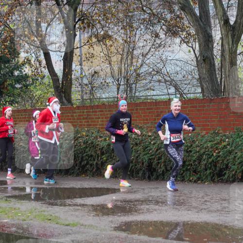 07.12.2025 - St. Pauli X-Mass-Run No. 15 Michael Burmester http://msf.ph/oto/9429070 07.12.2025 11:21:49 Laufen 2816, 2815, 2425, 3845 meine-sportfotos.de