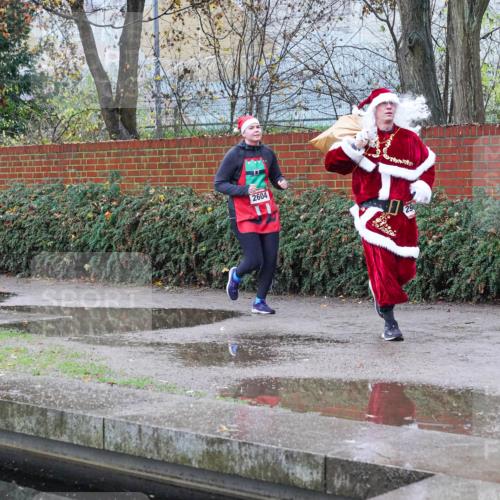 07.12.2025 - St. Pauli X-Mass-Run No. 15 Michael Burmester http://msf.ph/oto/9429073 07.12.2025 09:42:24 Laufen 2604 meine-sportfotos.de