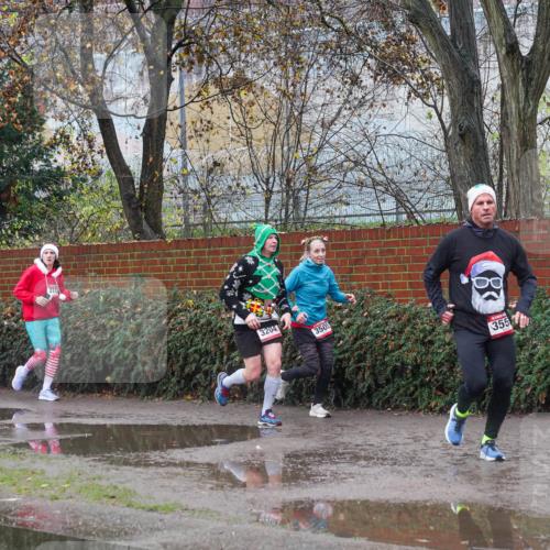 07.12.2025 - St. Pauli X-Mass-Run No. 15 Michael Burmester http://msf.ph/oto/9429098 07.12.2025 11:22:16 Laufen 8, 355, 7 meine-sportfotos.de
