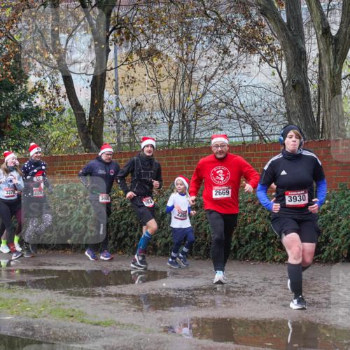 07.12.2025 - St. Pauli X-Mass-Run No. 15 Michael Burmester http://msf.ph/oto/9429135 07.12.2025 11:22:47 Laufen 3379, 3378, 3403, 2947, 3259, 2669, 3930, 2644 meine-sportfotos.de
