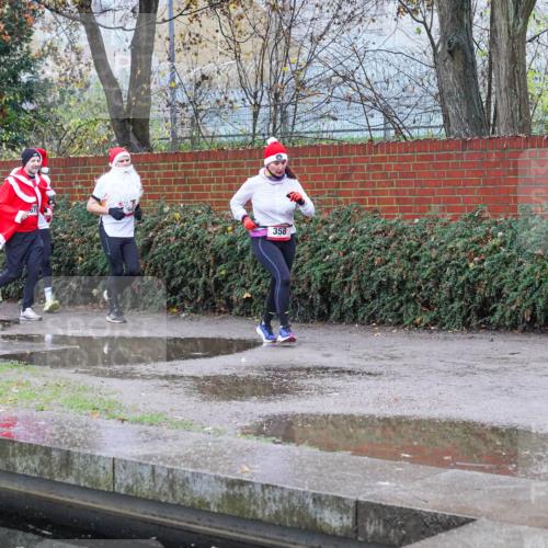 07.12.2025 - St. Pauli X-Mass-Run No. 15 Michael Burmester http://msf.ph/oto/9429200 07.12.2025 09:43:49 Laufen  meine-sportfotos.de