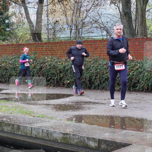 07.12.2025 - St. Pauli X-Mass-Run No. 15 Michael Burmester http://msf.ph/oto/9429243 07.12.2025 09:44:10 Laufen 2002, 2923, 3894 meine-sportfotos.de