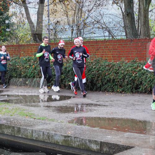 07.12.2025 - St. Pauli X-Mass-Run No. 15 Michael Burmester http://msf.ph/oto/9429293 07.12.2025 09:44:34 Laufen 3245, 4556, 4559, 36 meine-sportfotos.de