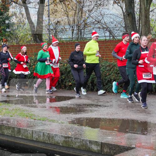 07.12.2025 - St. Pauli X-Mass-Run No. 15 Michael Burmester http://msf.ph/oto/9429340 07.12.2025 09:45:00 Laufen 4235, 964, 3945, 3003, 36 meine-sportfotos.de