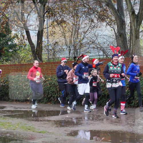 07.12.2025 - St. Pauli X-Mass-Run No. 15 Michael Burmester http://msf.ph/oto/9429372 07.12.2025 11:25:22 Laufen 1881, 244, 1276, 36, 188, 18 meine-sportfotos.de