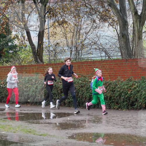 07.12.2025 - St. Pauli X-Mass-Run No. 15 Michael Burmester http://msf.ph/oto/9429391 07.12.2025 11:25:39 Laufen 1597, 1474, 1471, 36 meine-sportfotos.de