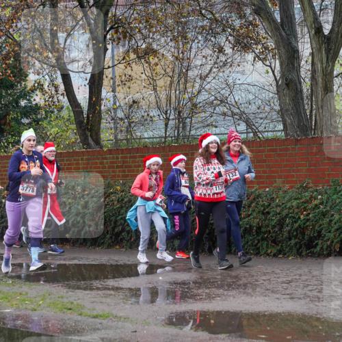 07.12.2025 - St. Pauli X-Mass-Run No. 15 Michael Burmester http://msf.ph/oto/9429398 07.12.2025 11:25:46 Laufen 3778, 63, 1131, 132 meine-sportfotos.de