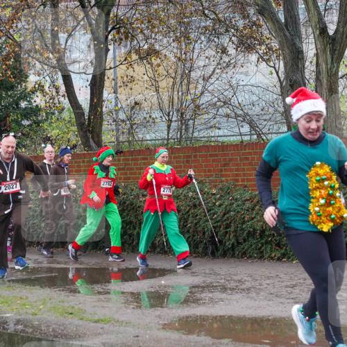 07.12.2025 - St. Pauli X-Mass-Run No. 15 Michael Burmester http://msf.ph/oto/9429404 07.12.2025 11:25:50 Laufen 62, 05, 644, 2027, 2782, 2778, 12, 982 meine-sportfotos.de
