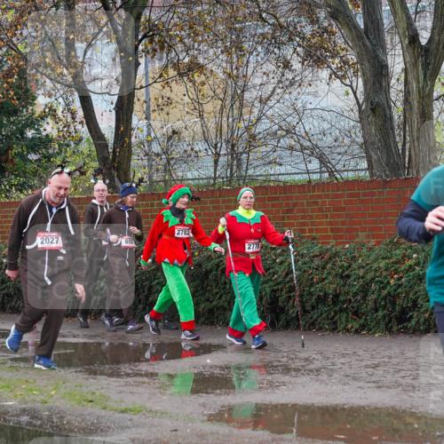 07.12.2025 - St. Pauli X-Mass-Run No. 15 Michael Burmester http://msf.ph/oto/9429406 07.12.2025 11:25:50 Laufen 2027, 650, 62, 644, 2782, 2778 meine-sportfotos.de