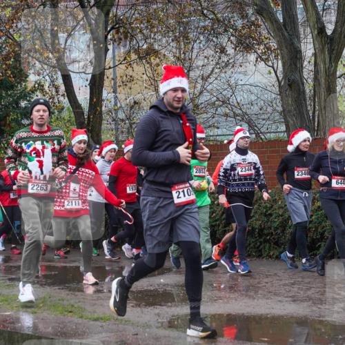 07.12.2025 - St. Pauli X-Mass-Run No. 15 Michael Burmester http://msf.ph/oto/9429419 07.12.2025 11:25:55 Laufen 287, 3697, 193, 2263, 2111, 210, 2853, 2344, 2346, 644 meine-sportfotos.de