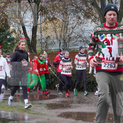 07.12.2025 - St. Pauli X-Mass-Run No. 15 Michael Burmester http://msf.ph/oto/9429425 07.12.2025 11:25:57 Laufen 2872, 1313, 697, 995, 2263, 2853 meine-sportfotos.de