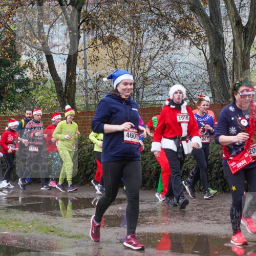 07.12.2025 - St. Pauli X-Mass-Run No. 15 Michael Burmester http://msf.ph/oto/9429445 07.12.2025 11:26:05 Laufen 2432, 4424, 2759, 1927, 4601, 1916, 2877, 206 meine-sportfotos.de
