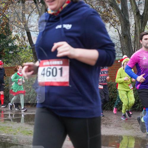 07.12.2025 - St. Pauli X-Mass-Run No. 15 Michael Burmester http://msf.ph/oto/9429454 07.12.2025 11:26:07 Laufen 3452, 4601, 927, 318, 4423 meine-sportfotos.de