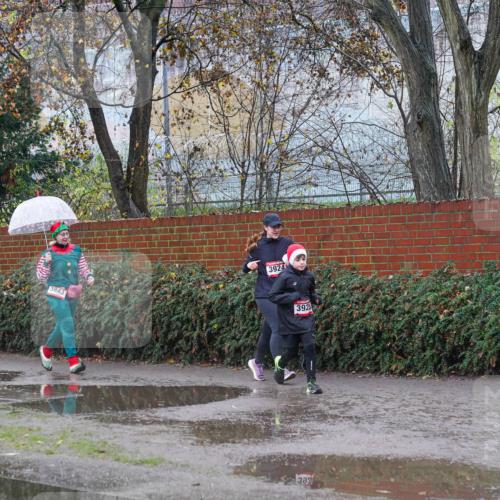 07.12.2025 - St. Pauli X-Mass-Run No. 15 Michael Burmester http://msf.ph/oto/9429475 07.12.2025 11:26:27 Laufen 3843, 3924, 3925, 38 meine-sportfotos.de