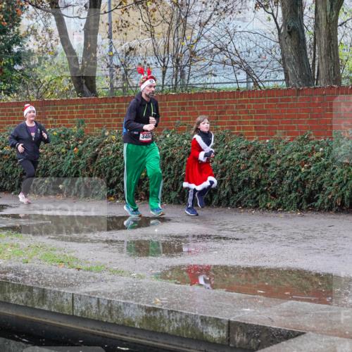 07.12.2025 - St. Pauli X-Mass-Run No. 15 Michael Burmester http://msf.ph/oto/9429485 07.12.2025 09:46:13 Laufen 2650, 3484 meine-sportfotos.de