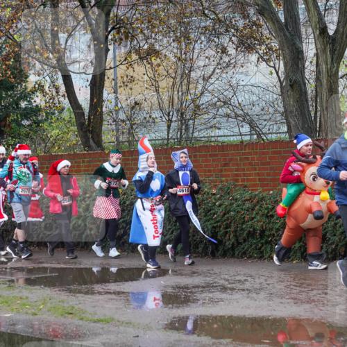 07.12.2025 - St. Pauli X-Mass-Run No. 15 Michael Burmester http://msf.ph/oto/9429497 07.12.2025 11:26:39 Laufen 3247 meine-sportfotos.de