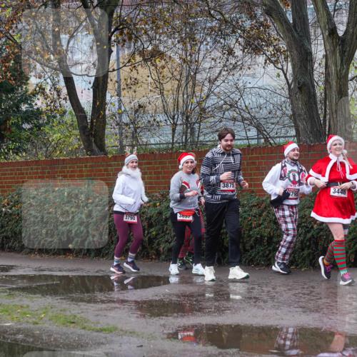 07.12.2025 - St. Pauli X-Mass-Run No. 15 Michael Burmester http://msf.ph/oto/9429526 07.12.2025 11:27:05 Laufen 3790, 3853, 3875, 3795, 3446 meine-sportfotos.de