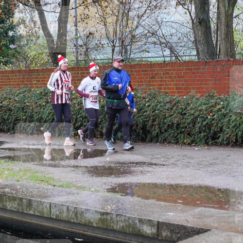 07.12.2025 - St. Pauli X-Mass-Run No. 15 Michael Burmester http://msf.ph/oto/9429527 07.12.2025 09:46:41 Laufen 3874, 3495, 3815 meine-sportfotos.de