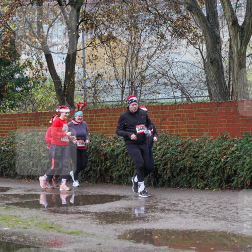 07.12.2025 - St. Pauli X-Mass-Run No. 15 Michael Burmester http://msf.ph/oto/9429542 07.12.2025 11:27:25 Laufen 2598, 2596, 3496, 34 meine-sportfotos.de