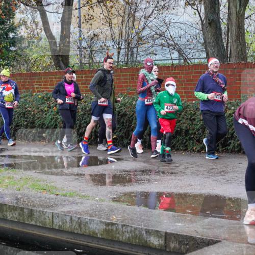 07.12.2025 - St. Pauli X-Mass-Run No. 15 Michael Burmester http://msf.ph/oto/9429548 07.12.2025 09:46:50 Laufen 431, 2502, 254, 2005, 423, 2545, 423, 1232 meine-sportfotos.de