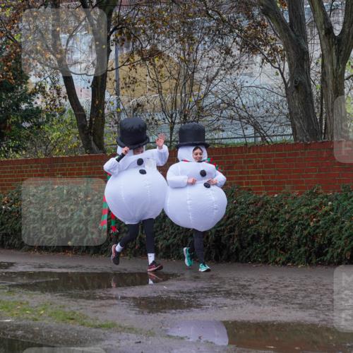 07.12.2025 - St. Pauli X-Mass-Run No. 15 Michael Burmester http://msf.ph/oto/9429573 07.12.2025 11:28:37 Laufen  meine-sportfotos.de