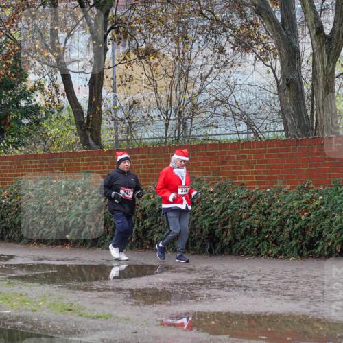 07.12.2025 - St. Pauli X-Mass-Run No. 15 Michael Burmester http://msf.ph/oto/9429582 07.12.2025 11:29:05 Laufen 45, 339 meine-sportfotos.de