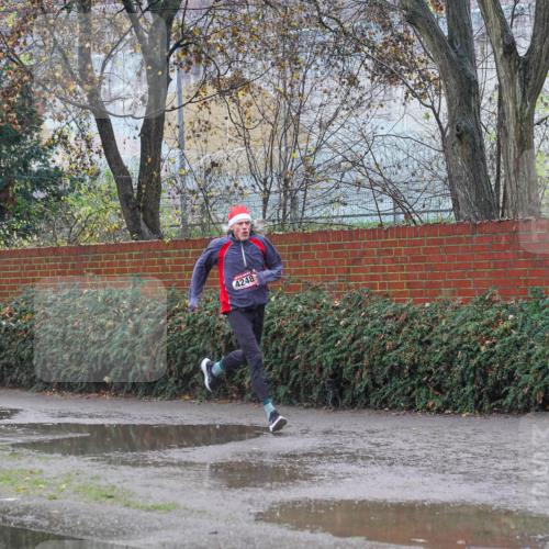 07.12.2025 - St. Pauli X-Mass-Run No. 15 Michael Burmester http://msf.ph/oto/9429626 07.12.2025 11:38:18 Laufen 4248 meine-sportfotos.de