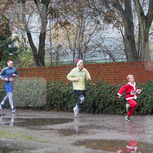 07.12.2025 - St. Pauli X-Mass-Run No. 15 Michael Burmester http://msf.ph/oto/9429660 07.12.2025 11:40:00 Laufen 3802, 3993 meine-sportfotos.de