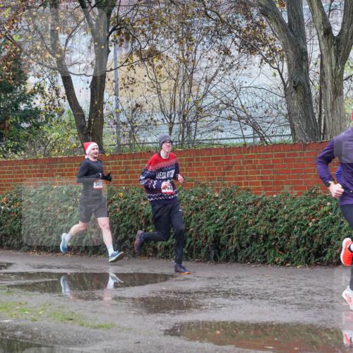 07.12.2025 - St. Pauli X-Mass-Run No. 15 Michael Burmester http://msf.ph/oto/9429676 07.12.2025 11:40:24 Laufen 3418, 172 meine-sportfotos.de