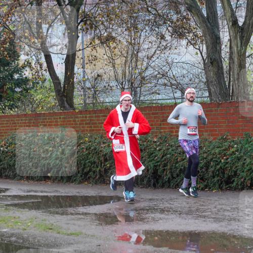 07.12.2025 - St. Pauli X-Mass-Run No. 15 Michael Burmester http://msf.ph/oto/9429689 07.12.2025 11:40:46 Laufen 1088, 1042 meine-sportfotos.de