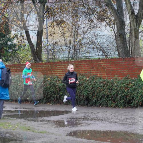 07.12.2025 - St. Pauli X-Mass-Run No. 15 Michael Burmester http://msf.ph/oto/9429709 07.12.2025 11:41:05 Laufen 3323, 3457, 1406 meine-sportfotos.de