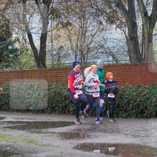 07.12.2025 - St. Pauli X-Mass-Run No. 15 Michael Burmester http://msf.ph/oto/9429732 07.12.2025 11:41:21 Laufen 2095, 4242, 255, 258, 267, 28 meine-sportfotos.de