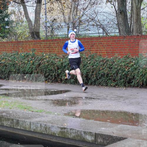 07.12.2025 - St. Pauli X-Mass-Run No. 15 Michael Burmester http://msf.ph/oto/9429744 07.12.2025 09:57:09 Laufen 45 meine-sportfotos.de