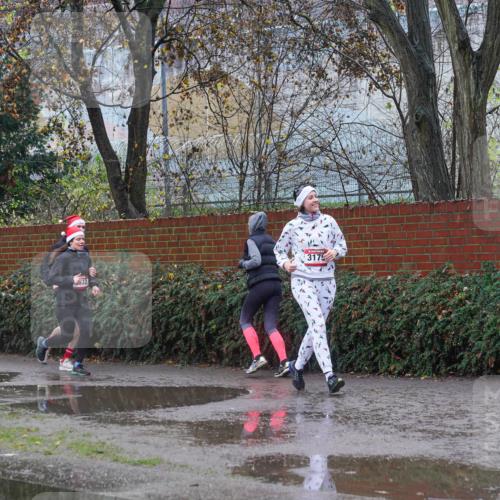 07.12.2025 - St. Pauli X-Mass-Run No. 15 Michael Burmester http://msf.ph/oto/9429761 07.12.2025 11:41:58 Laufen 3175, 1880 meine-sportfotos.de