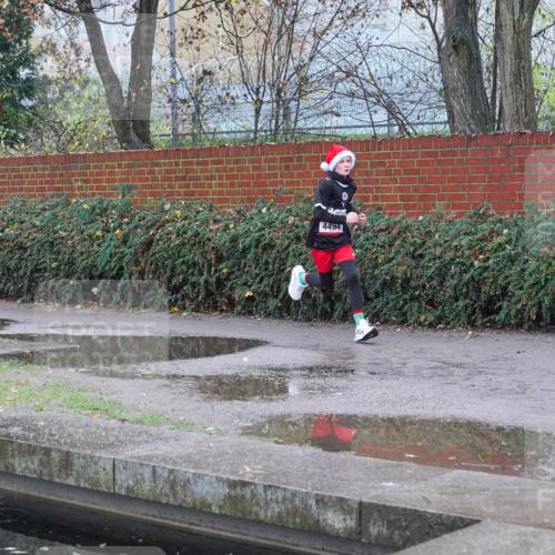 07.12.2025 - St. Pauli X-Mass-Run No. 15 Michael Burmester http://msf.ph/oto/9429765 07.12.2025 09:58:06 Laufen 4494 meine-sportfotos.de