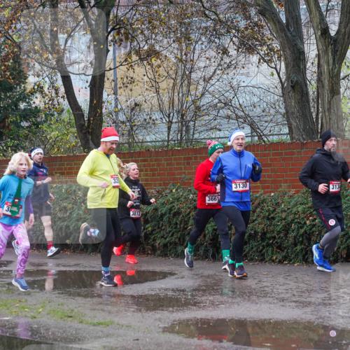 07.12.2025 - St. Pauli X-Mass-Run No. 15 Michael Burmester http://msf.ph/oto/9429791 07.12.2025 11:42:30 Laufen 3813, 3, 3661, 3130, 313 meine-sportfotos.de