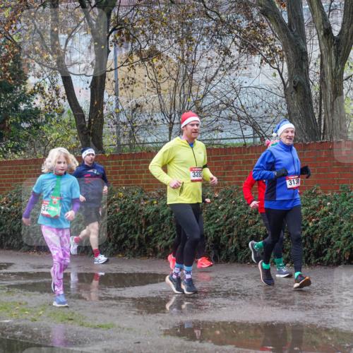 07.12.2025 - St. Pauli X-Mass-Run No. 15 Michael Burmester http://msf.ph/oto/9429793 07.12.2025 11:42:30 Laufen 32, 3282, 3130, 13 meine-sportfotos.de