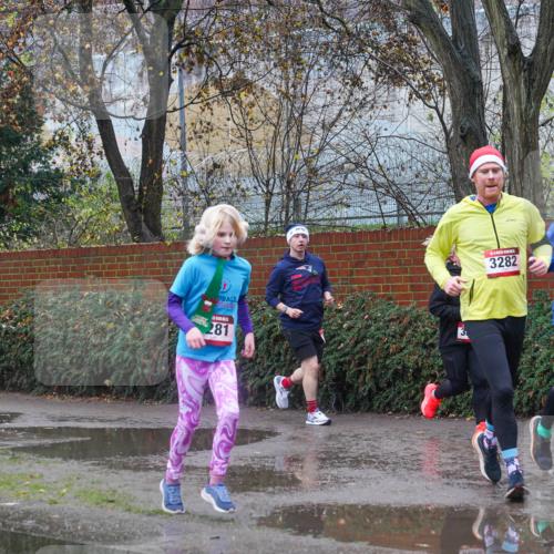 07.12.2025 - St. Pauli X-Mass-Run No. 15 Michael Burmester http://msf.ph/oto/9429794 07.12.2025 11:42:31 Laufen 281, 31, 3282, 313, 661 meine-sportfotos.de