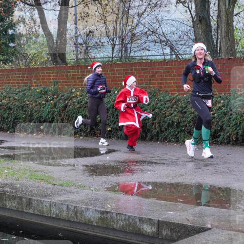 07.12.2025 - St. Pauli X-Mass-Run No. 15 Michael Burmester http://msf.ph/oto/9429804 07.12.2025 09:59:04 Laufen 3633, 8 meine-sportfotos.de