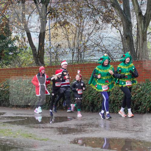 07.12.2025 - St. Pauli X-Mass-Run No. 15 Michael Burmester http://msf.ph/oto/9429805 07.12.2025 11:42:52 Laufen 3587, 1231, 2868, 2834, 122, 4131, 4047 meine-sportfotos.de