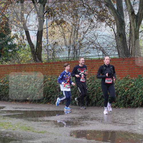 07.12.2025 - St. Pauli X-Mass-Run No. 15 Michael Burmester http://msf.ph/oto/9429809 07.12.2025 11:42:54 Laufen 35, 3587, 2868, 31 meine-sportfotos.de