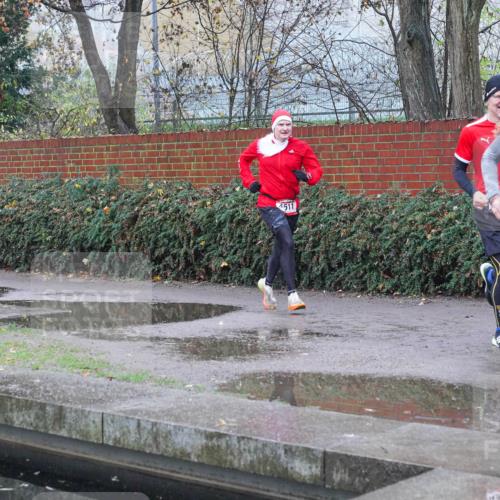 07.12.2025 - St. Pauli X-Mass-Run No. 15 Michael Burmester http://msf.ph/oto/9429810 07.12.2025 09:59:08 Laufen 4511, 28, 4489 meine-sportfotos.de