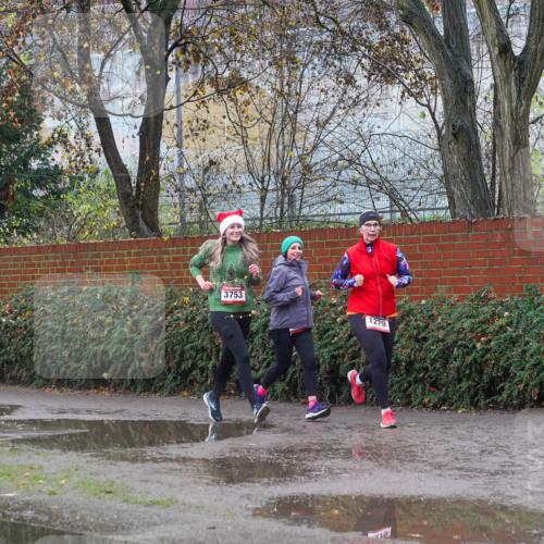 07.12.2025 - St. Pauli X-Mass-Run No. 15 Michael Burmester http://msf.ph/oto/9429812 07.12.2025 11:42:59 Laufen 3753, 1279 meine-sportfotos.de