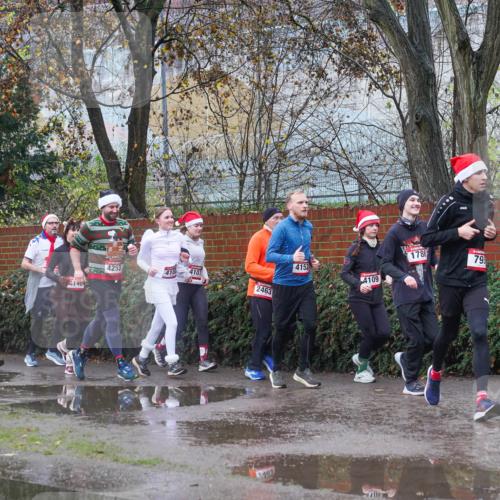 07.12.2025 - St. Pauli X-Mass-Run No. 15 Michael Burmester http://msf.ph/oto/9429820 07.12.2025 11:43:05 Laufen 2822, 4253, 4152, 410, 4107, 4109, 2463, 193, 1786, 79, 778 meine-sportfotos.de