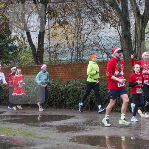 07.12.2025 - St. Pauli X-Mass-Run No. 15 Michael Burmester http://msf.ph/oto/9429829 07.12.2025 11:43:19 Laufen 43, 4361, 2411, 4314, 3995, 3992, 3990 meine-sportfotos.de