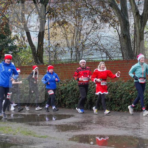 07.12.2025 - St. Pauli X-Mass-Run No. 15 Michael Burmester http://msf.ph/oto/9429834 07.12.2025 11:43:20 Laufen 4723, 1236, 1, 43, 4361, 2032, 4314, 3081, 2411 meine-sportfotos.de