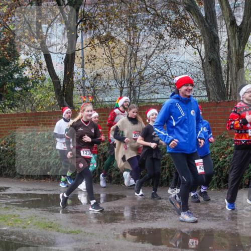 07.12.2025 - St. Pauli X-Mass-Run No. 15 Michael Burmester http://msf.ph/oto/9429841 07.12.2025 11:43:22 Laufen 123, 2410, 195, 43, 2032 meine-sportfotos.de