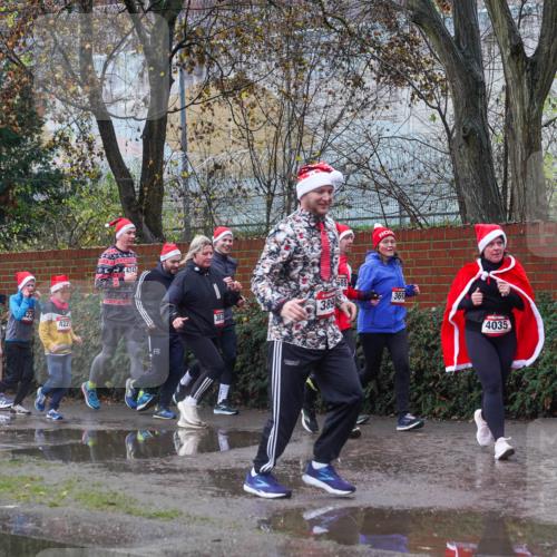 07.12.2025 - St. Pauli X-Mass-Run No. 15 Michael Burmester http://msf.ph/oto/9429854 07.12.2025 11:43:33 Laufen 422, 4221, 4743, 89, 389, 369, 4035, 3899 meine-sportfotos.de