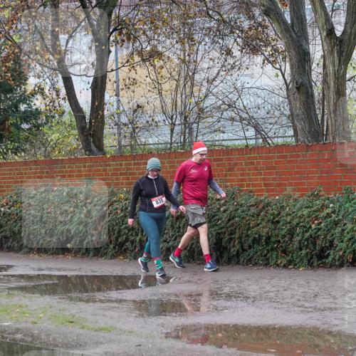 07.12.2025 - St. Pauli X-Mass-Run No. 15 Michael Burmester http://msf.ph/oto/9429874 07.12.2025 11:43:54 Laufen 432, 835 meine-sportfotos.de